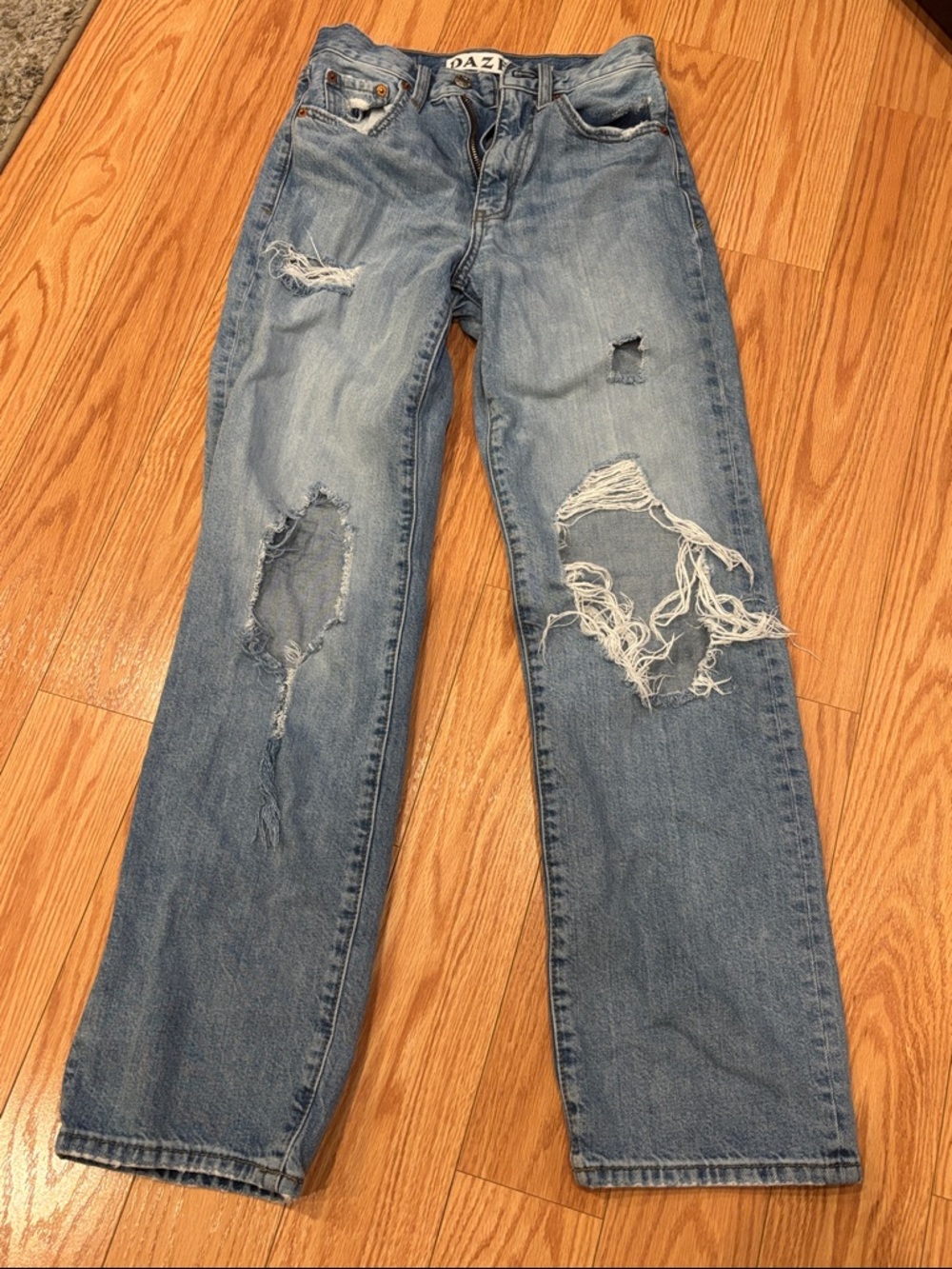 Daze Women's Light Blue Distressed Straight Leg Jeans